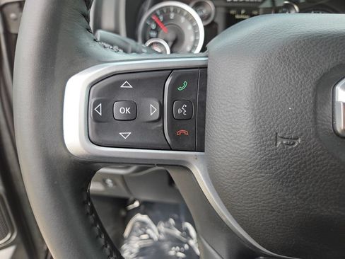 Used 2020 RAM 1500 Big Horn RWD image 32