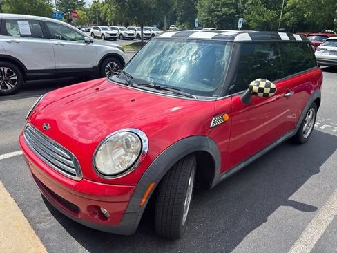 Used 2009 MINI Cooper Clubman Hardtop FWD image 2