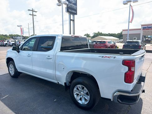 Used 2025 Chevrolet Silverado 1500 LT AWD/4WD image 6