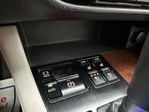 Used 2016 Lexus RX 450h AWD image 35