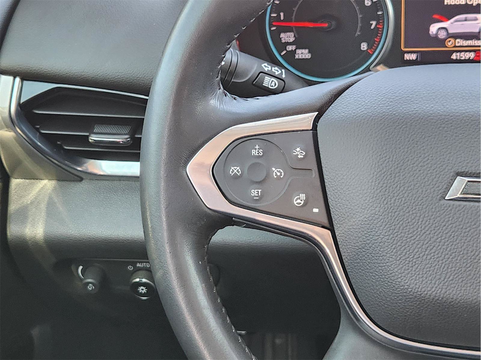 Used 2021 Chevrolet Traverse RS FWD image 28