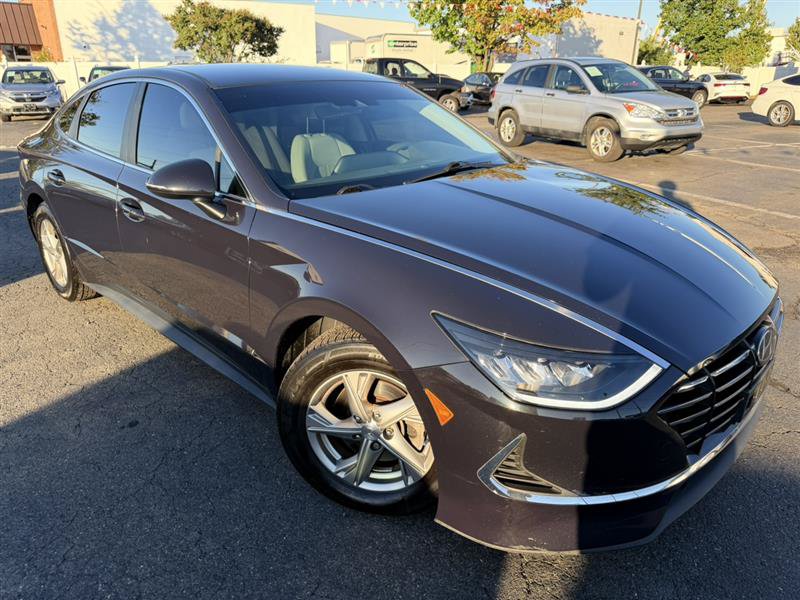 Used 2023 Hyundai Sonata SE FWD image 4