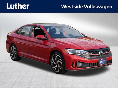 Certified 2022 Volkswagen Jetta GLI Autobahn FWD image 1