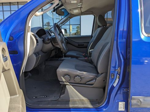 Used 2012 Nissan Xterra S w/ Value Package image 12