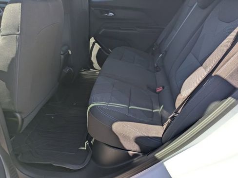New 2027 Chevrolet Bolt LT w/ Comfort Package image 25