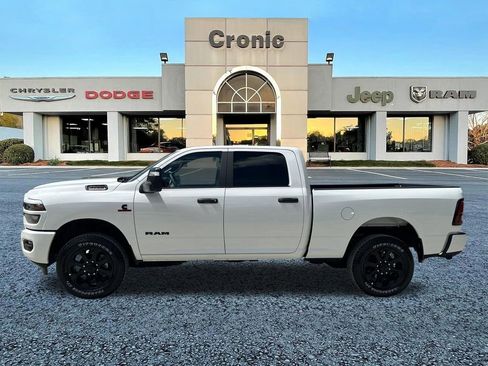 New 2026 RAM 2500 Big Horn AWD/4WD image 6
