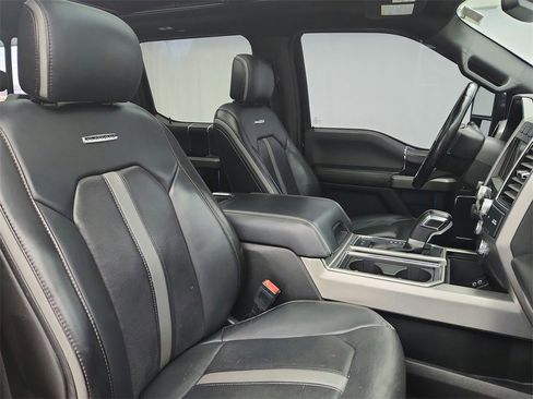 Used 2018 Ford F150 Platinum w/ Technology Package image 26