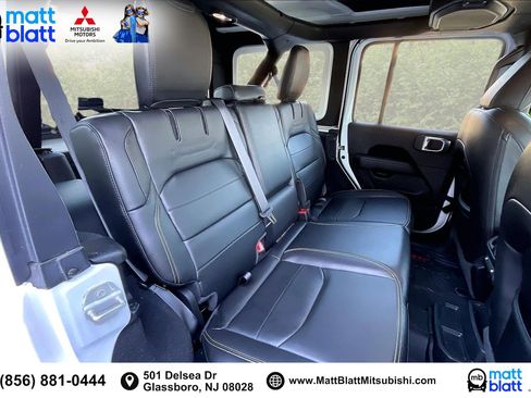 Used 2021 Jeep Wrangler Unlimited Sahara w/ Cold Weather Group image 28