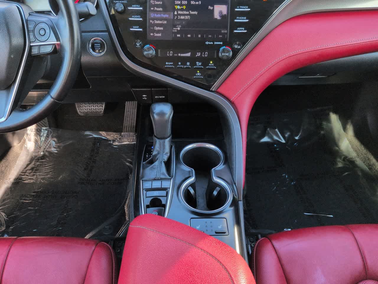 Used 2019 Toyota Camry XSE FWD image 18