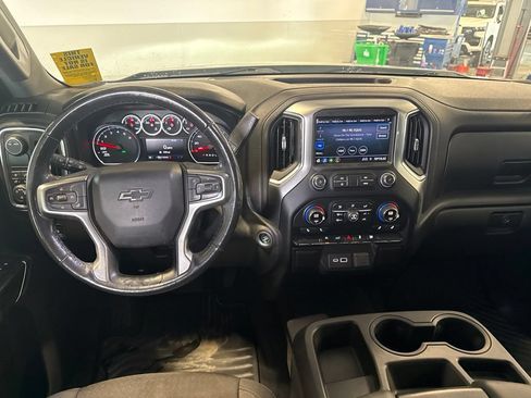 Used 2021 Chevrolet Silverado 1500 RST RWD image 2
