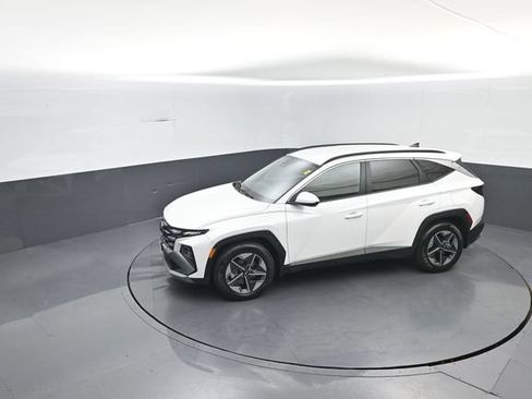Used 2025 Hyundai Tucson SEL FWD image 26