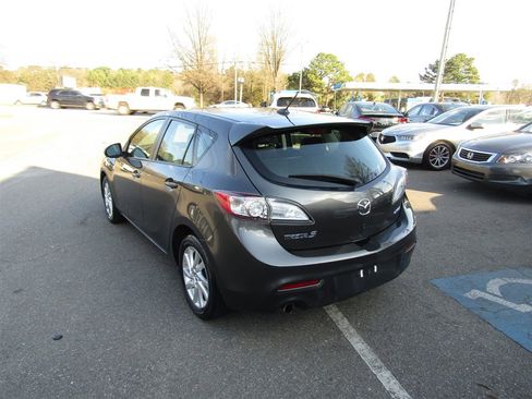 Used 2013 MAZDA MAZDA3 i Grand Touring w/ Tech Pkg image 4