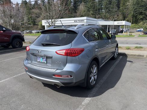 Used 2017 INFINITI QX50 AWD w/ Premium Plus Package image 8
