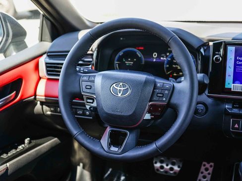 New 2026 Toyota Camry XSE FWD image 17