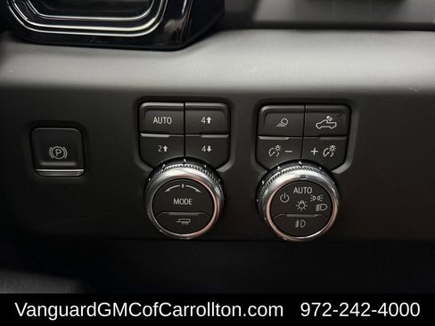 New 2026 GMC Sierra 2500 AT4X AWD/4WD image 19