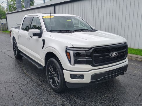 New 2026 Ford F150 Lariat w/ Equipment Group 501A Mid AWD/4WD image 2