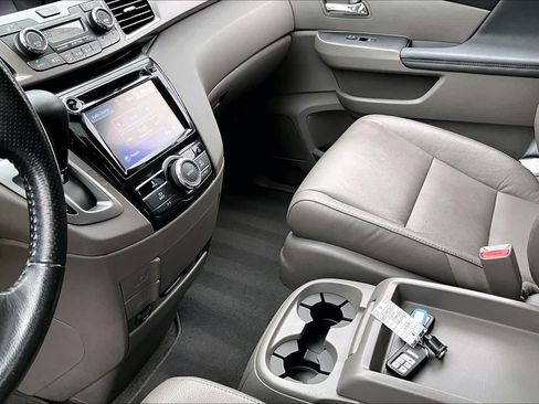 Used 2016 Honda Odyssey EX-L image 16