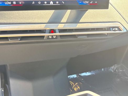 Certified 2025 BMW iX xDrive50 image 22