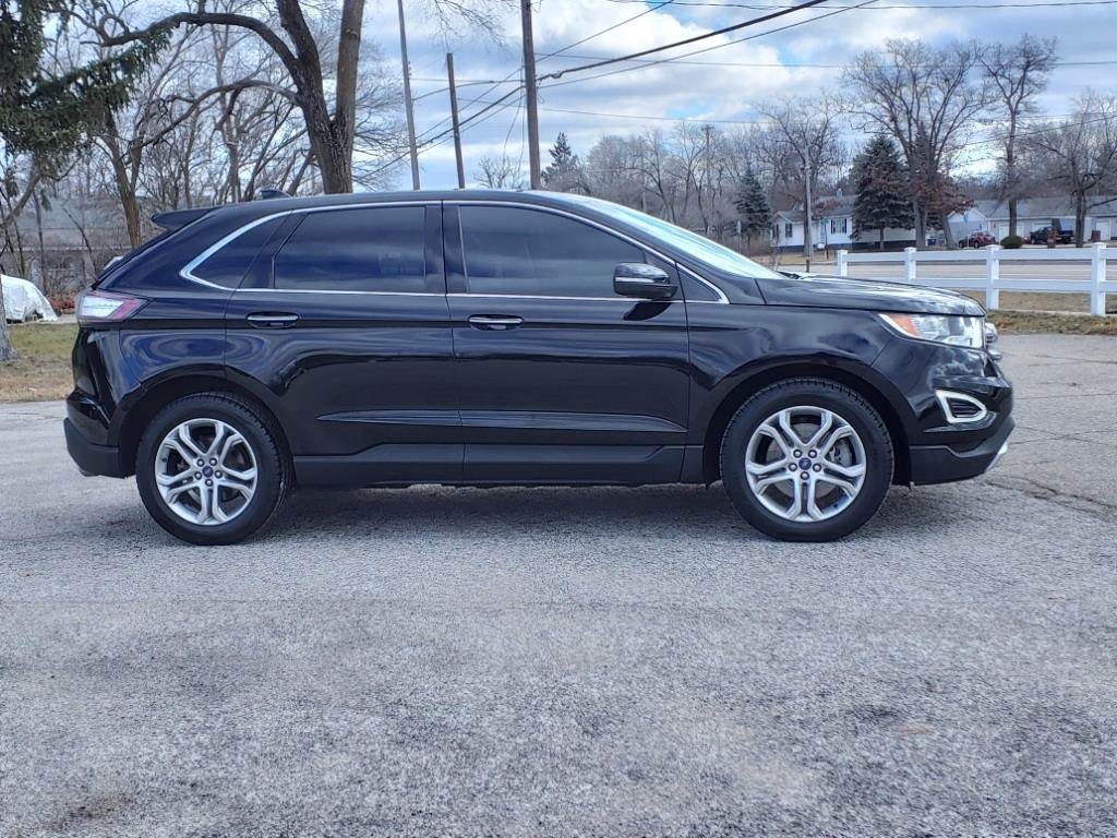 Used 2018 Ford Edge Titanium w/ Equipment Group 301A FWD image 16