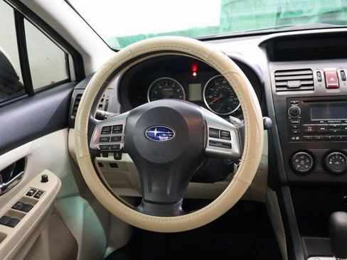 Used 2014 Subaru Crosstrek 2.0i Premium w/ Moonroof Package image 13