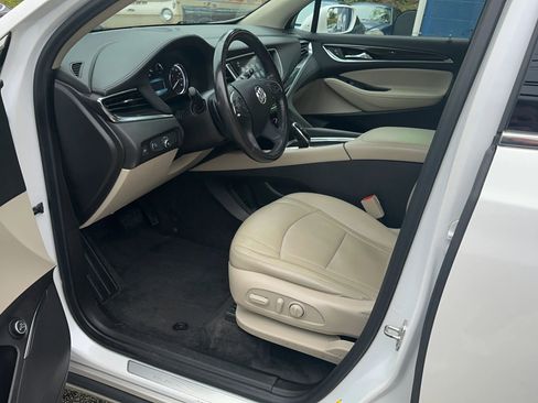 Used 2019 Buick Enclave Essence AWD/4WD image 12