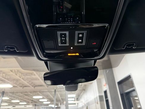 Used 2018 Land Rover Range Rover Sport Supercharged image 16
