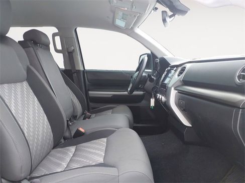 Used 2020 Toyota Tundra SR5 image 15