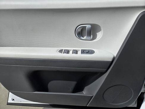 Used 2024 Hyundai Ioniq 5 SEL RWD image 20