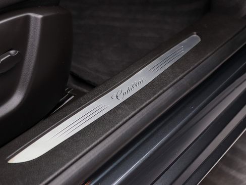 Used 2011 Cadillac DTS Premium FWD image 23