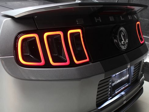 Used 2014 Ford Mustang Shelby GT500 w/ Equipment Group 821A RWD image 16