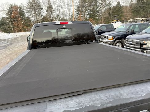 Used 2019 Ford F250 Lariat image 13