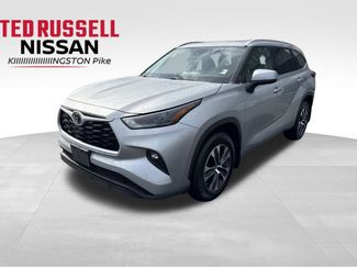 Used 2022 Toyota Highlander XLE 360° Tour