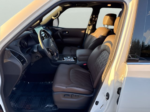 Used 2023 Nissan Armada Platinum w/ Captain's Chairs Package AWD/4WD image 9