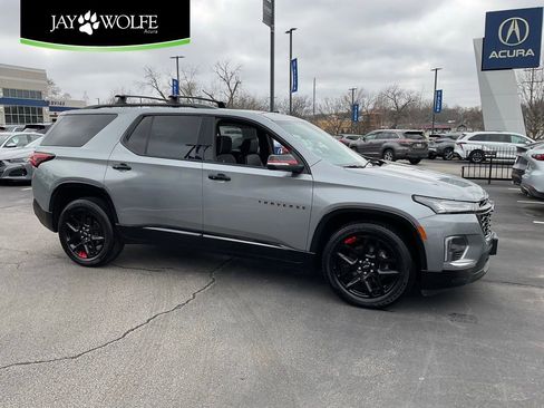 Used 2023 Chevrolet Traverse Premier w/ Redline Edition image 1