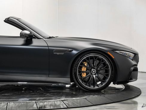 Used 2024 Mercedes-Benz SL 63 AMG S e Performance 4MATIC image 29