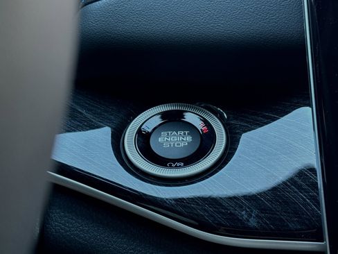 New 2023 Jeep Grand Cherokee Trailhawk w/ Advanced Protech Group II image 22