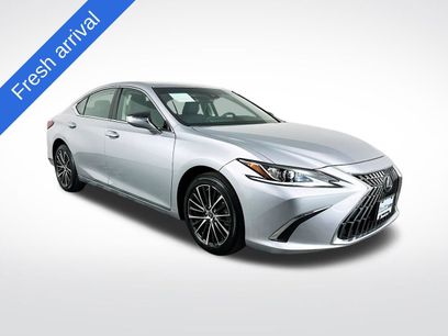 Used 2024 Lexus ES 250 w/ Premium Package