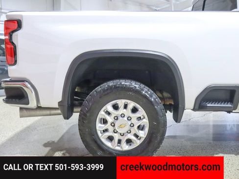 Used 2024 Chevrolet Silverado 2500 LTZ w/ LTZ Convenience Package image 34