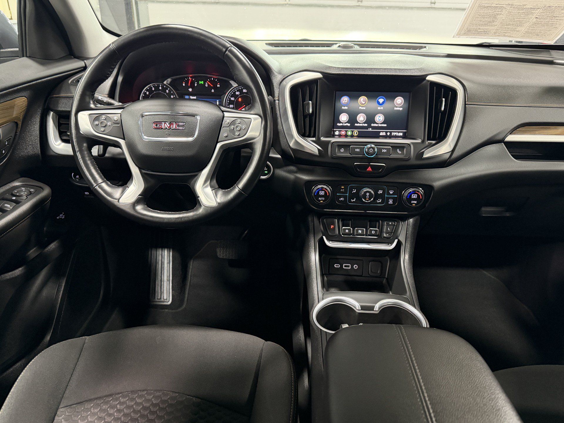 Certified 2021 GMC Terrain SLE w/ Driver Convenience Package FWD image 10