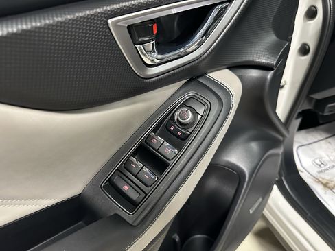 Used 2023 Subaru Forester Limited image 17