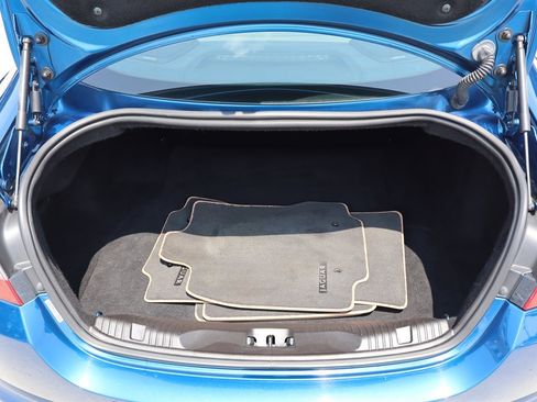 Used 2013 Jaguar XF R RWD image 46