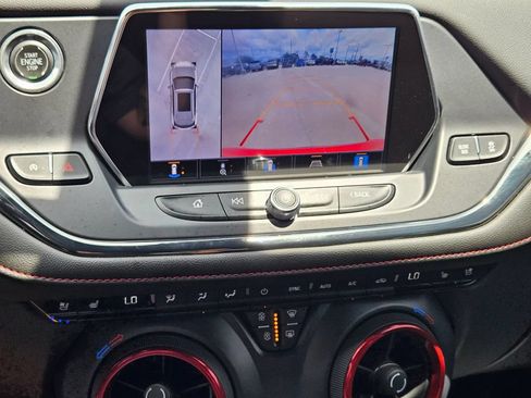 Used 2021 Chevrolet Blazer RS w/ Enhanced Convenience Package FWD image 19