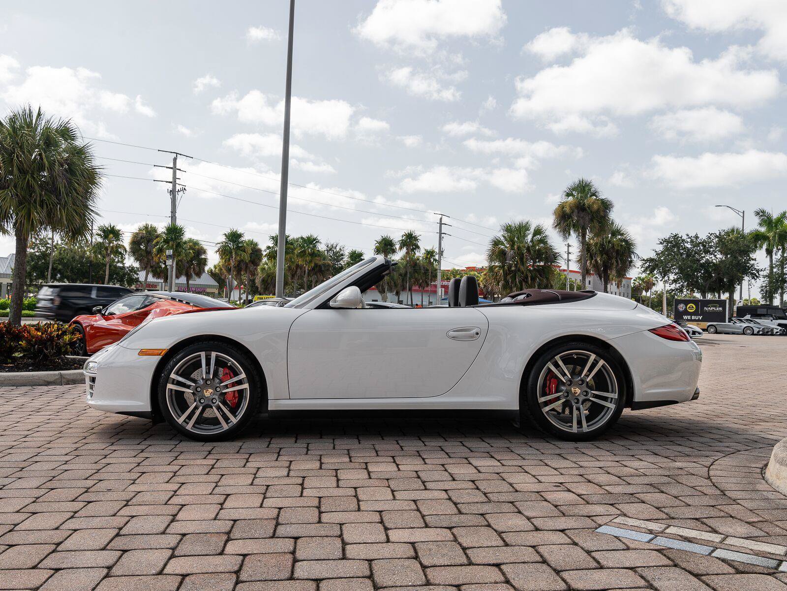 Used 2011 Porsche 911 Carrera 4S AWD/4WD image 36