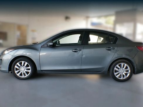 Used 2012 MAZDA MAZDA3 i Sport image 8