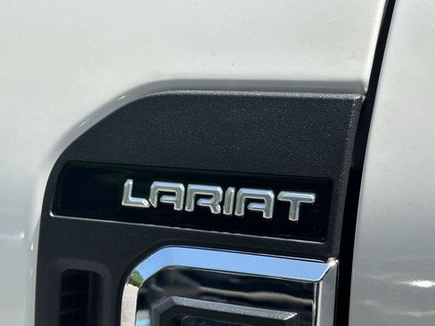 Used 2023 Ford F350 Lariat w/ Lariat Ultimate Package AWD/4WD image 10