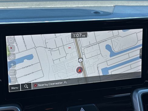 Used 2023 Kia Sorento S image 19