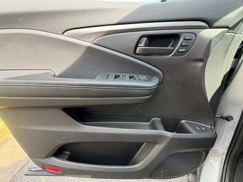 Used 2022 Honda Passport EX-L image 29