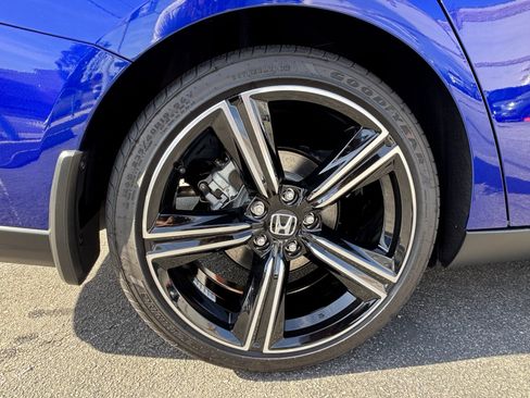 Used 2026 Honda Accord Sport image 7