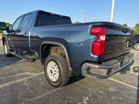 Used 2022 Chevrolet Silverado 2500 LT w/ Texas Edition AWD/4WD image 4