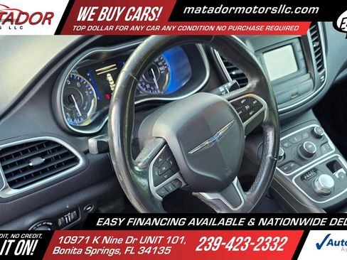 Used 2015 Chrysler 200 Limited w/ Convenience Group FWD image 10